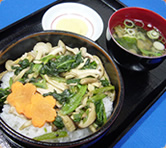 秋のポパイ丼