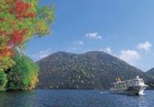然別湖遊覧船