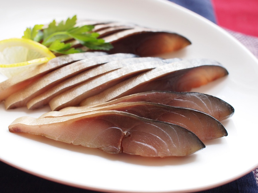 市川燻製屋本舗　岩見沢本店