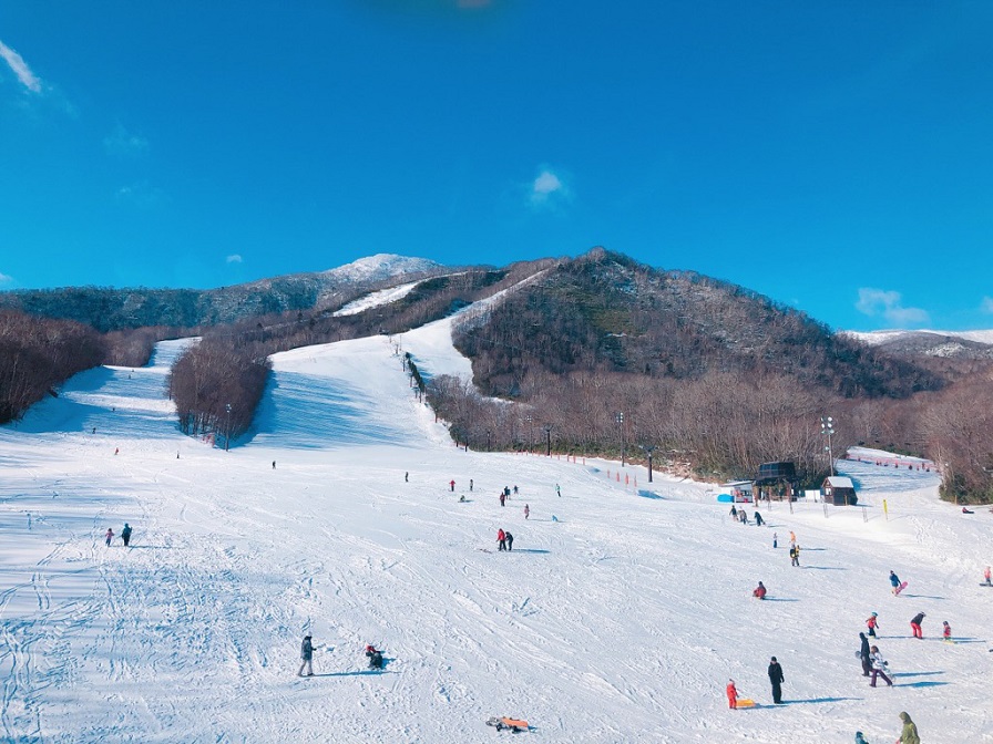 カルルス温泉サンライバスキー場