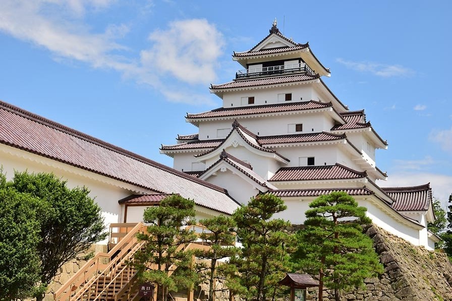 鶴ヶ城
