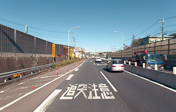 地点情報519 E83 横浜新道：上りの写真画像