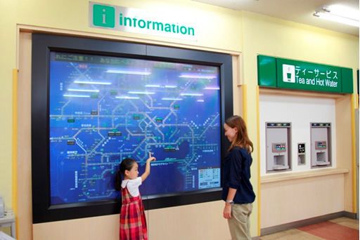 SAに設置されたハイウェイ情報ターミナルのイメージ画像