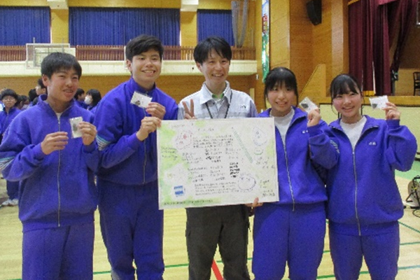 工事の安全を象徴する「不落石」