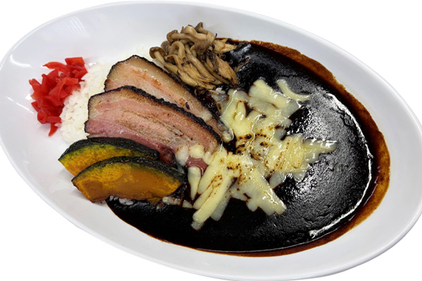 秋のごちそう炙りチーズブラックカレー