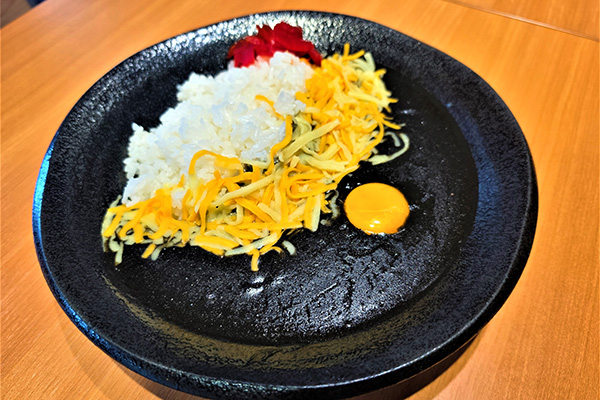 漆黒のお月見カレー