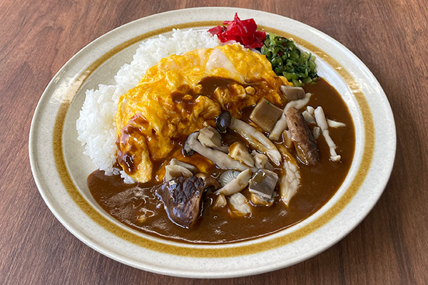 きのこカレー～野沢菜を添えて～