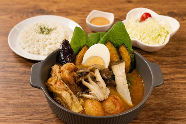 菜彩鶏ときのこのスープカレー