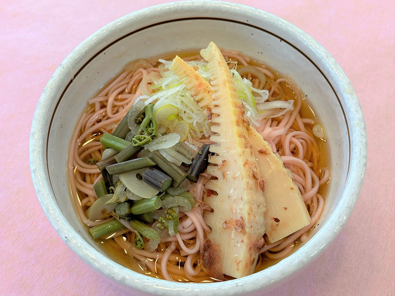 山菜桜うどん