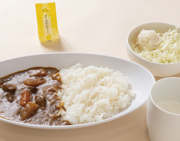 よこすか海軍カレー（湘南ゴールドゼリー付き）