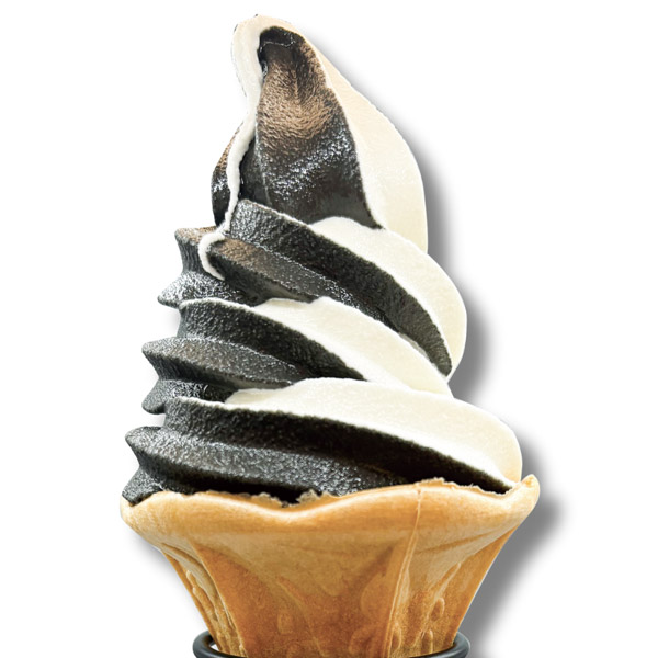 ブラック&ホワイトソフトクリーム