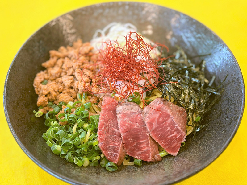 前沢牛混ぜそば