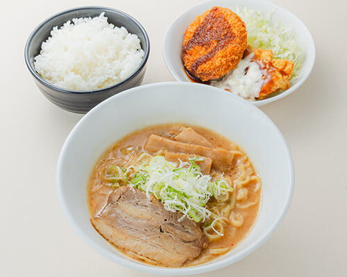 千葉を味わうヤマニ味噌ラーメンセット