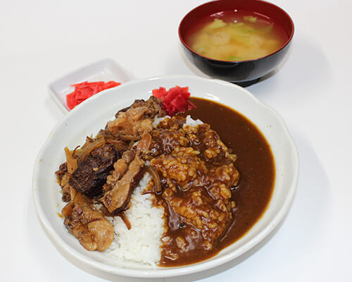 牛すじカレーあいもり