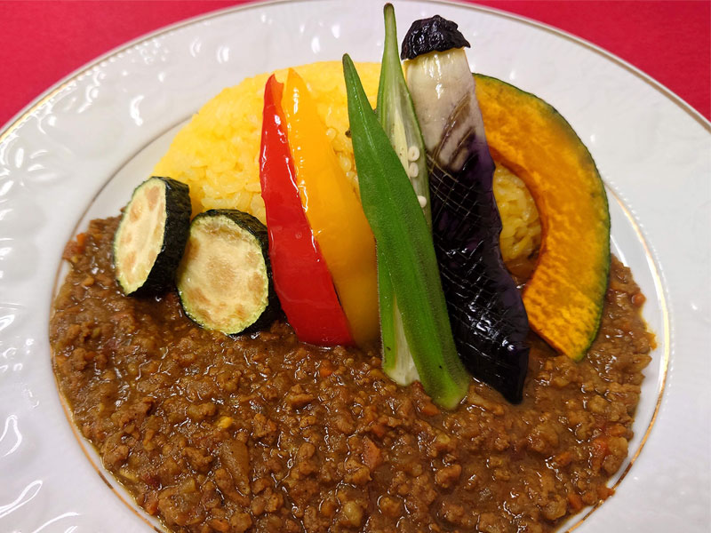 夏野菜のキーマカレー