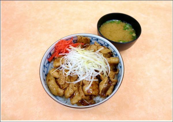 第3位「豚丼」のイメージ画像