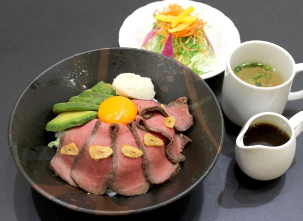 ローストビーフ【加工済み】.jpg