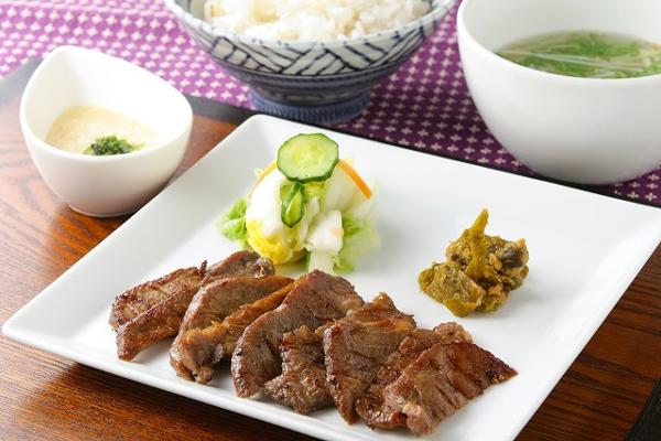 第2位「牛たん麦とろ定食」のイメージ画像