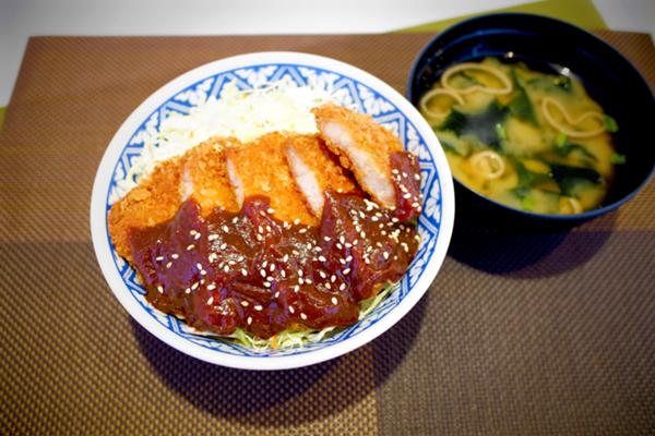 みそカツ丼p.jpg