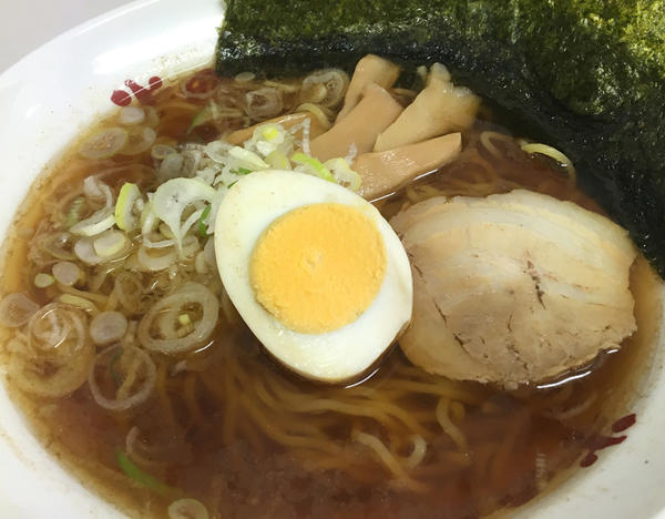 中華そば（あごだし／鶏がら）のイメージ画像