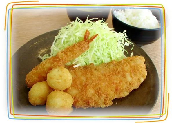 （ブログ用）ミックスフライ定食.JPG