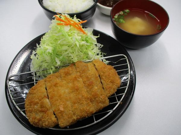第1位「肉厚ロースかつ定食」のイメージ画像
