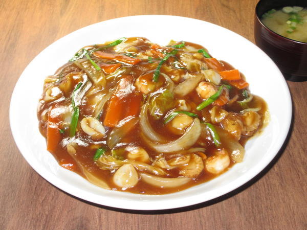 第1位「海鮮黒醤油あんかけ飯」のイメージ画像