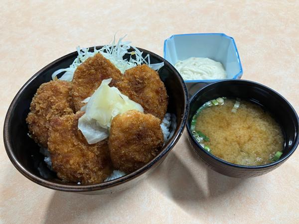 第2位「つくば鶏がりタルチキンカツ丼」のイメージ画像