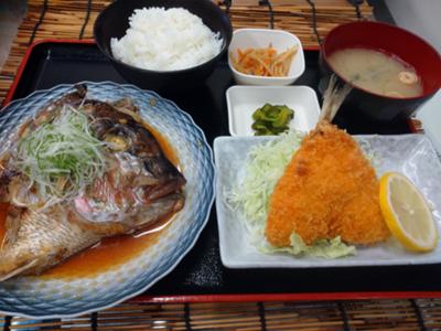 煮魚と魚フライ定食.JPG