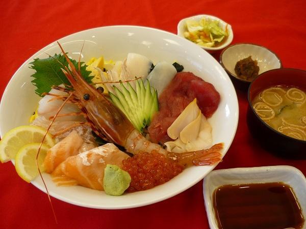 特選海鮮ちらし.JPG