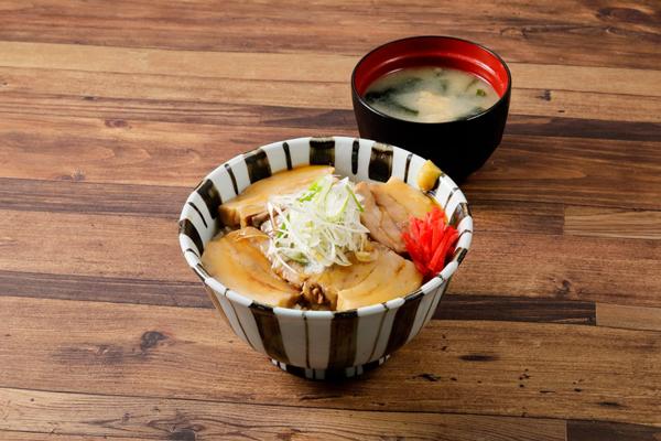 第1位「埼玉県産豚の角煮丼」のイメージ画像