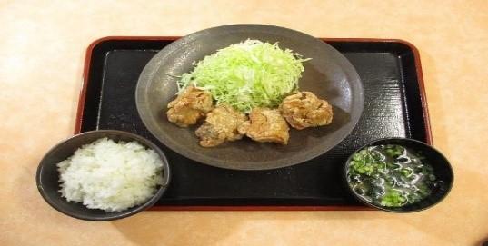 第2位「鶏唐揚げ定食(4個)」のイメージ画像
