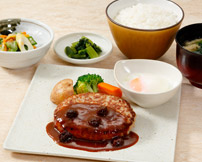 上州豚×豚ハンバーグ御膳