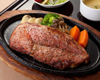 郡司豚のモモベーコンステーキセット