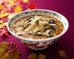 きのこ入りサンマー麺