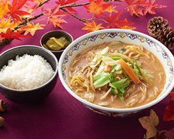 野菜たっぷり味噌ラーメンライスセット