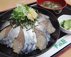 旬さばの漬け丼