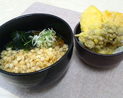 かけそばとミニ秋野菜天丼