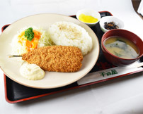 三陸産さんまのフライ定食