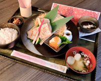 秋の贅沢はらす膳