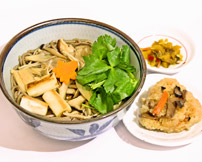 ５種のきのこ蕎麦（きのこおこわ付き）