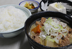 もつ煮定食