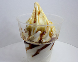 きな粉がけソフトクリーム