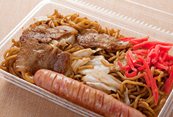 ウィンナー入り焼きそば