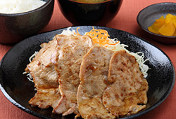 ヤシオポーク生姜焼き定食