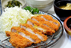 上州麦豚ロースカツ膳