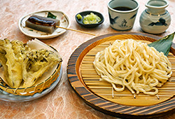 水沢舞茸天うどん