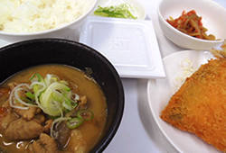 味噌もつ煮定食