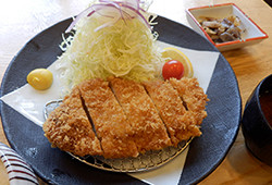 麦豚ロースとんかつ定食