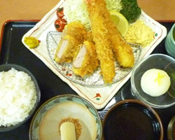 ミックスフライ定食